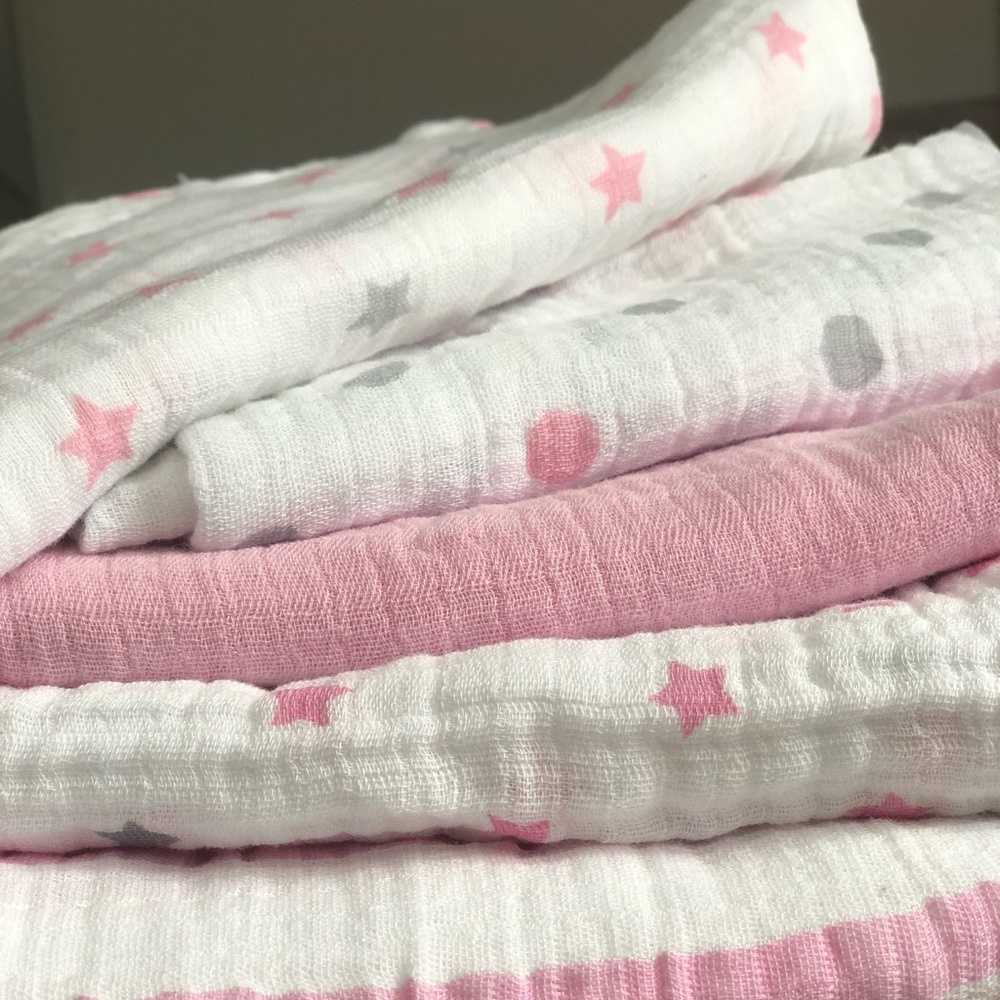 Aden and Anais swaddles/muslin bundle